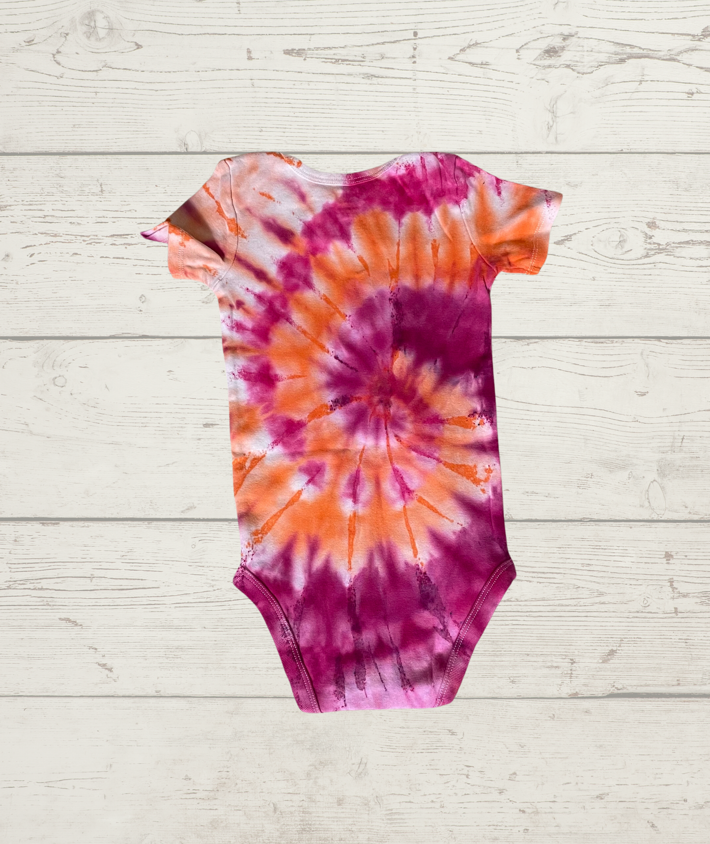 18 M Short Sleeve Sunset Spiral